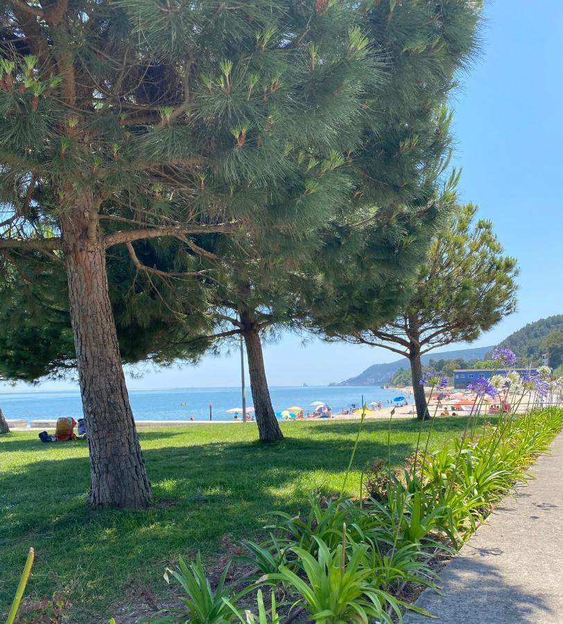 Breeze Beach House Setubal Luaran gambar
