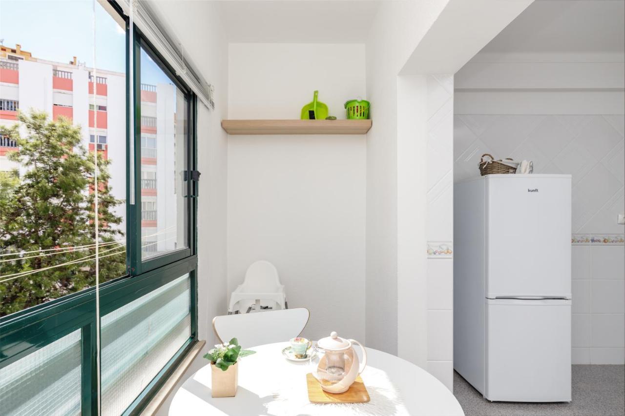 Breeze Beach House Setubal Luaran gambar
