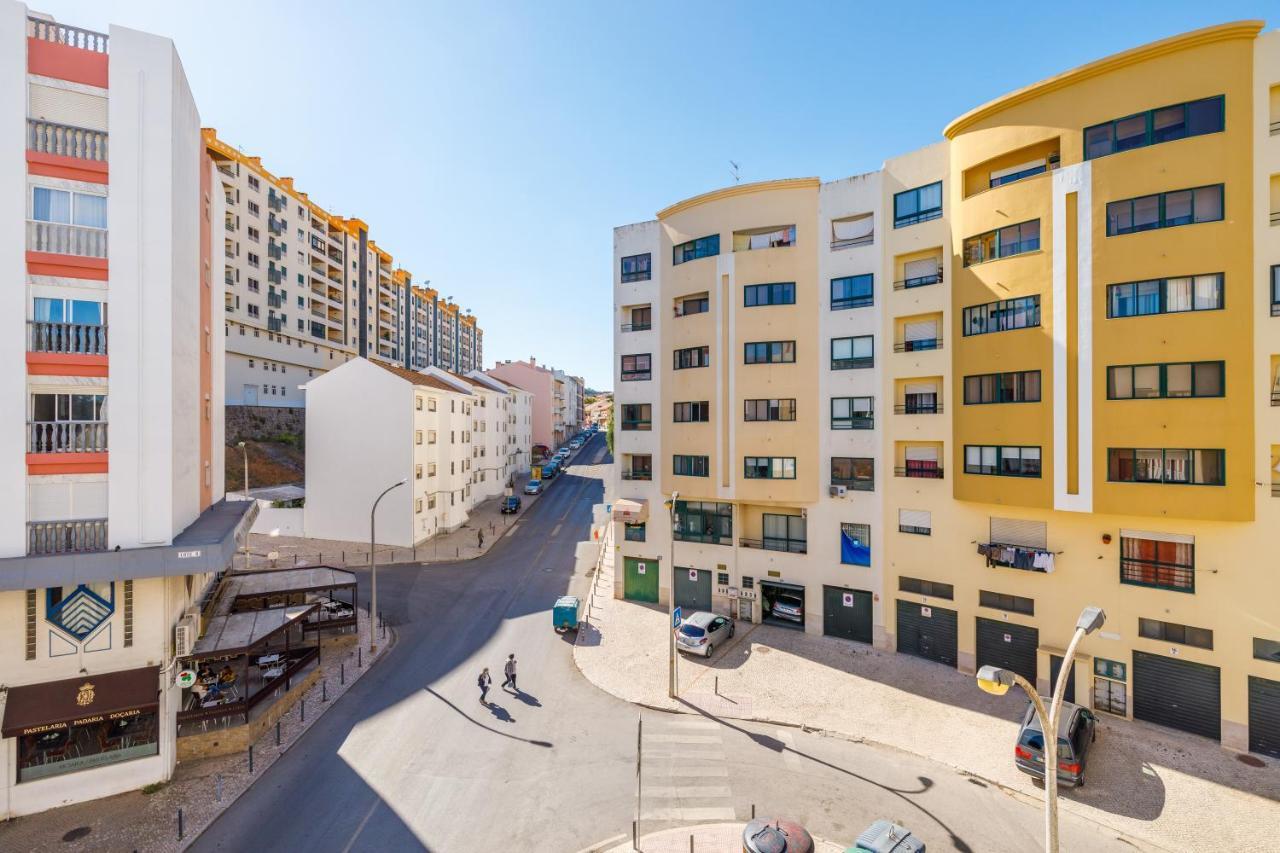 Breeze Beach House Setubal Luaran gambar